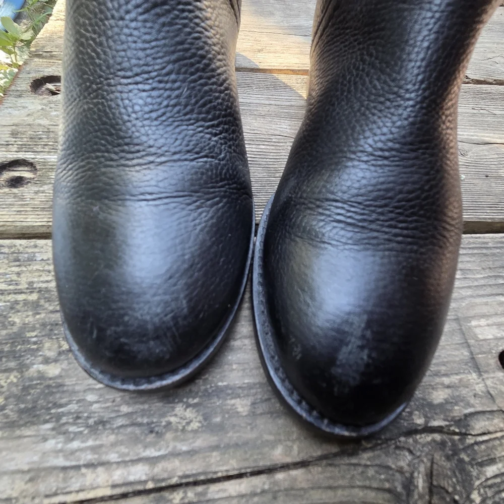 Tory Burch Claire Riding Boots Black Tumbled Leather Gold Hardware - Picture 7 of 11